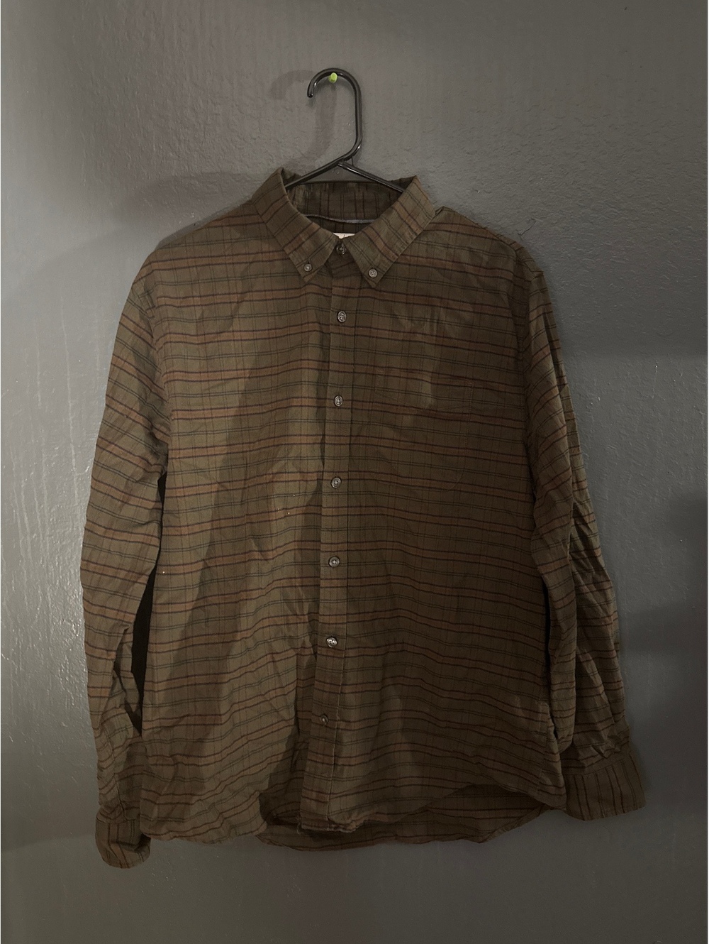 Free Assembly Men's Medium Button-Down Plaid Shirt